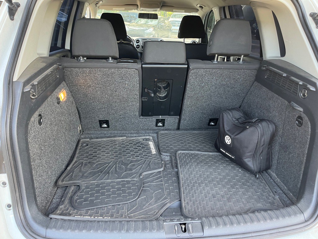 2017 Volkswagen Tiguan Image 11