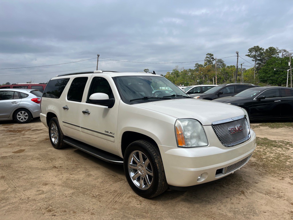 2012 GMC Yukon Image 1
