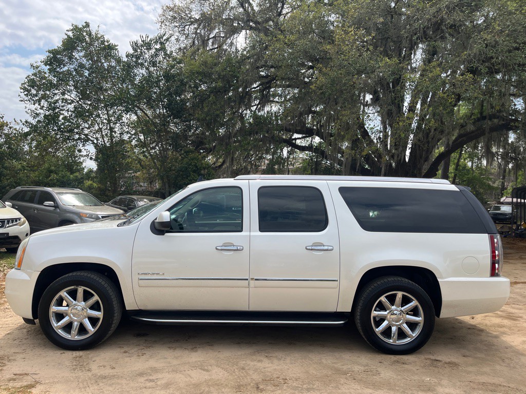 2012 GMC Yukon Image 4