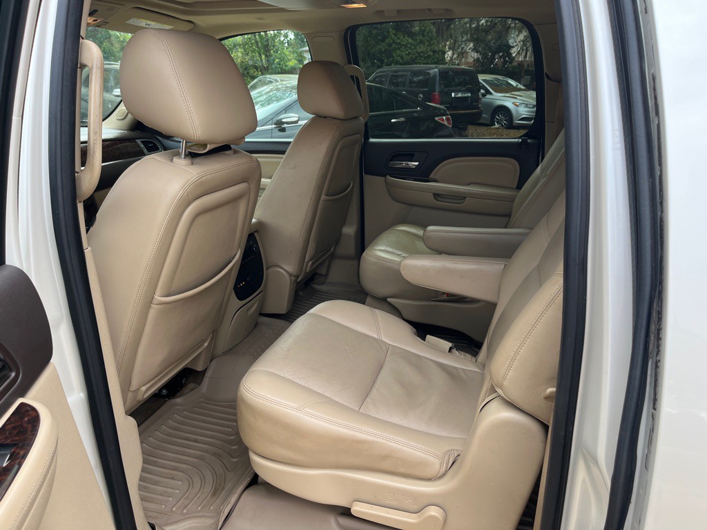 2012 GMC Yukon Image 10