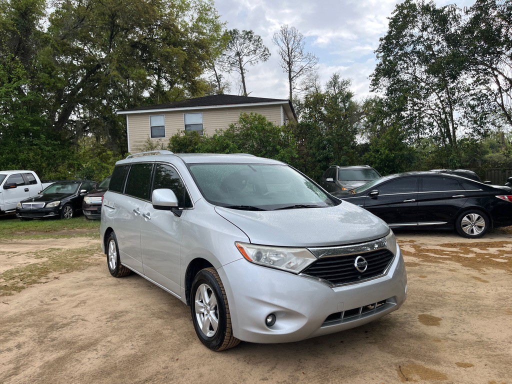 2016 Nissan Quest Image 1