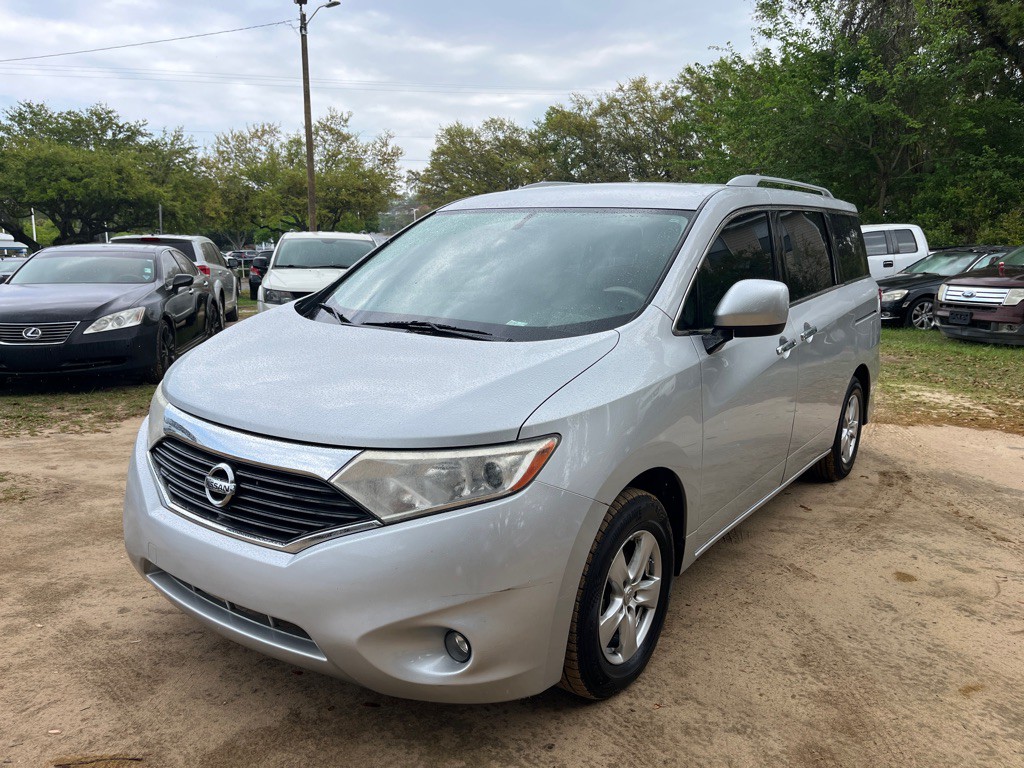 2016 Nissan Quest Image 3