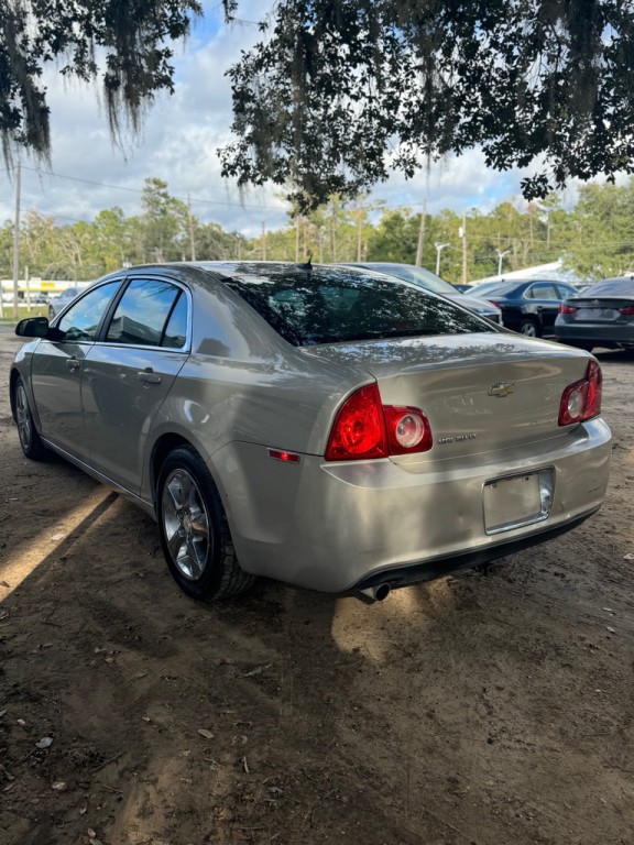 2011 Chevrolet Malibu Image 6