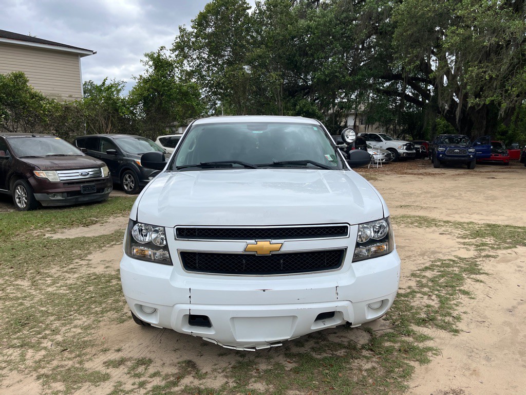 2012 Chevrolet Tahoe Image 2