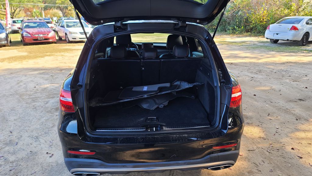 2018 Mercedes-Benz GLC-Class Image 6