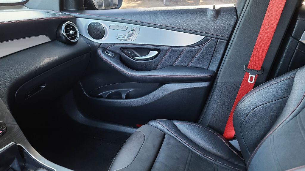 2018 Mercedes-Benz GLC-Class Image 11