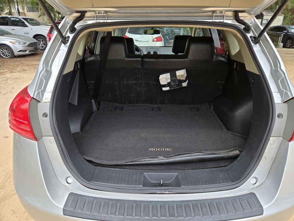 2011 Nissan Rogue Image 12
