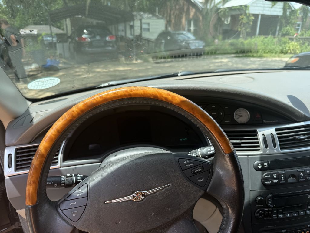 2006 Chrysler Pacifica Image 10