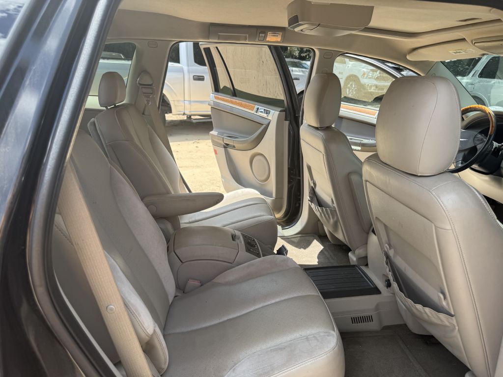 2006 Chrysler Pacifica Image 12