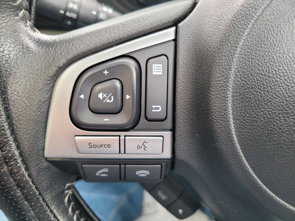 2017 Subaru Forester Image 26