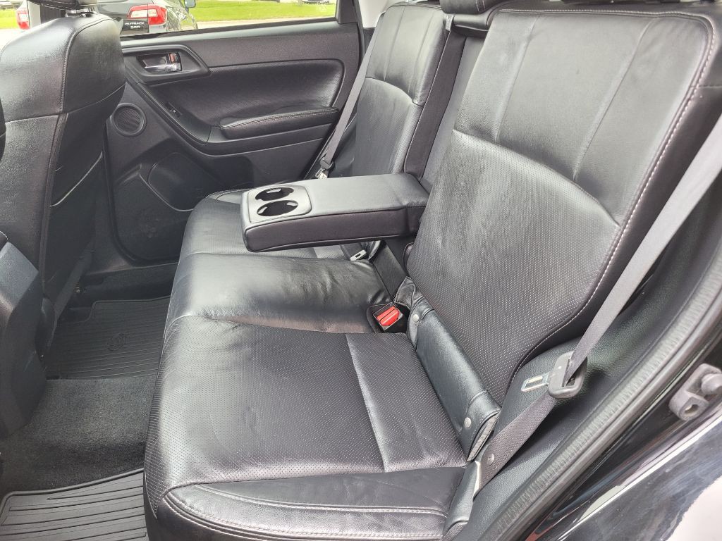 2017 Subaru Forester Image 44