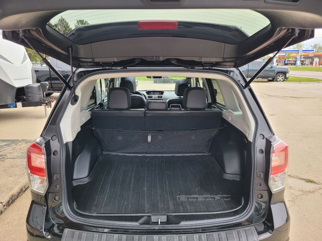 2017 Subaru Forester Image 51