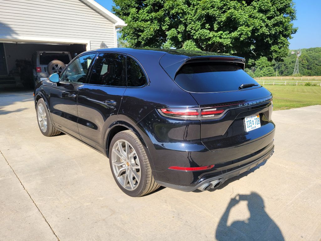 2019 Porsche Cayenne Image 7