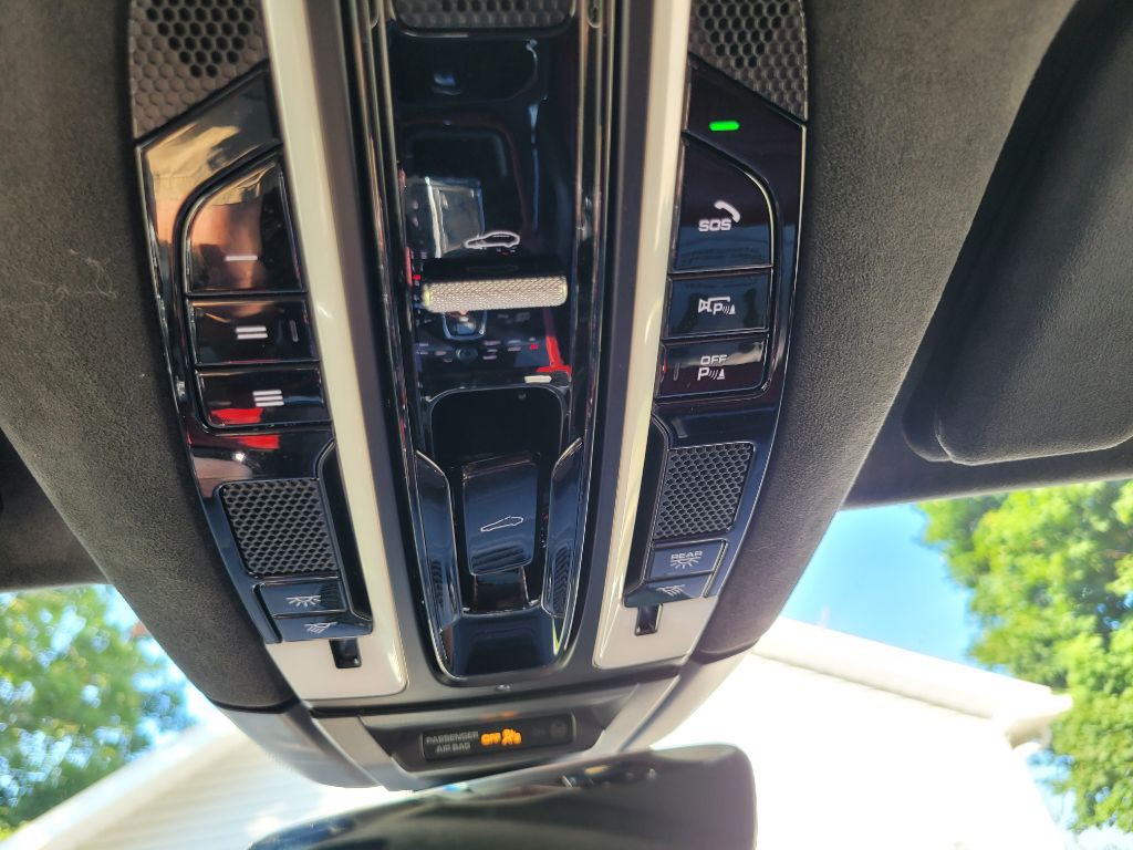 2019 Porsche Cayenne Image 29