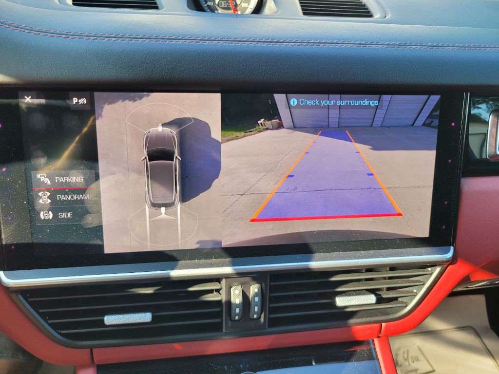 2019 Porsche Cayenne Image 31