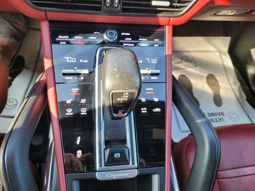 2019 Porsche Cayenne Image 32