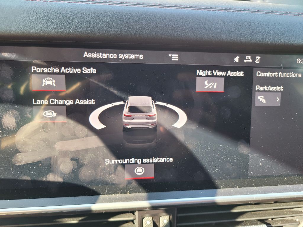 2019 Porsche Cayenne Image 35