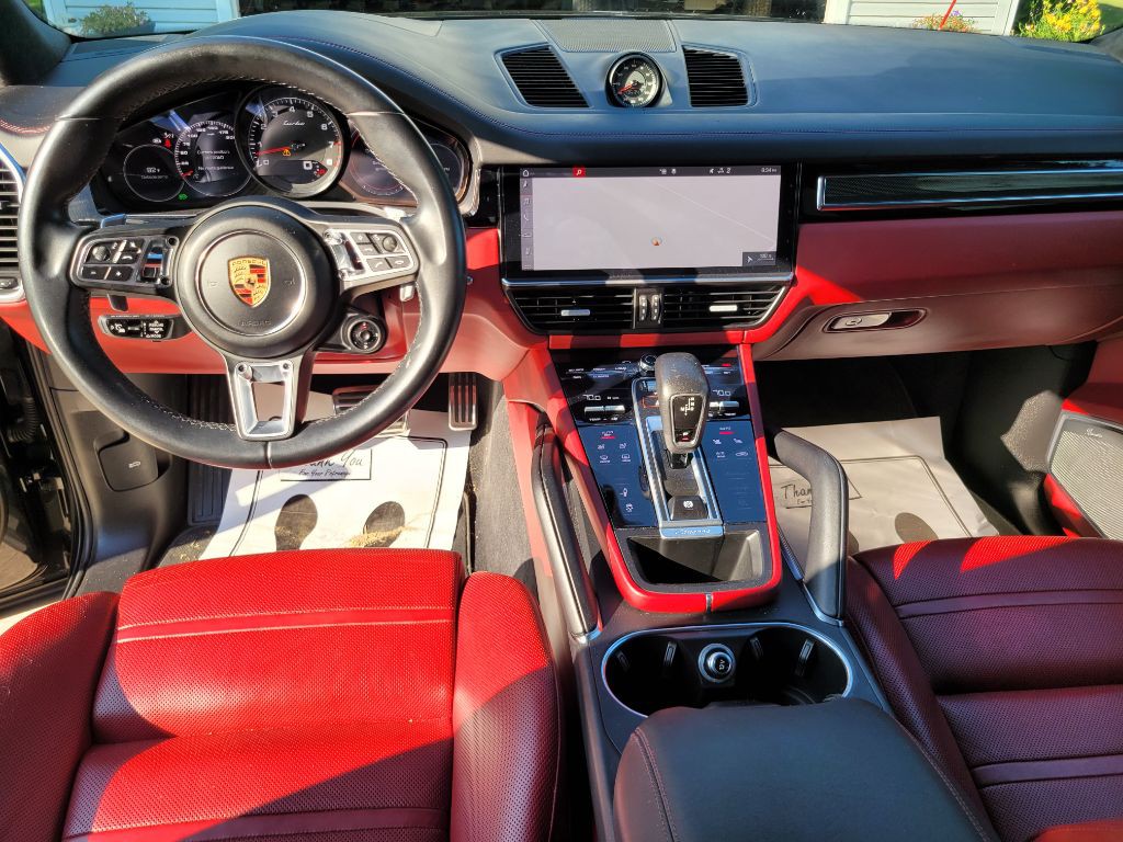 2019 Porsche Cayenne Image 40