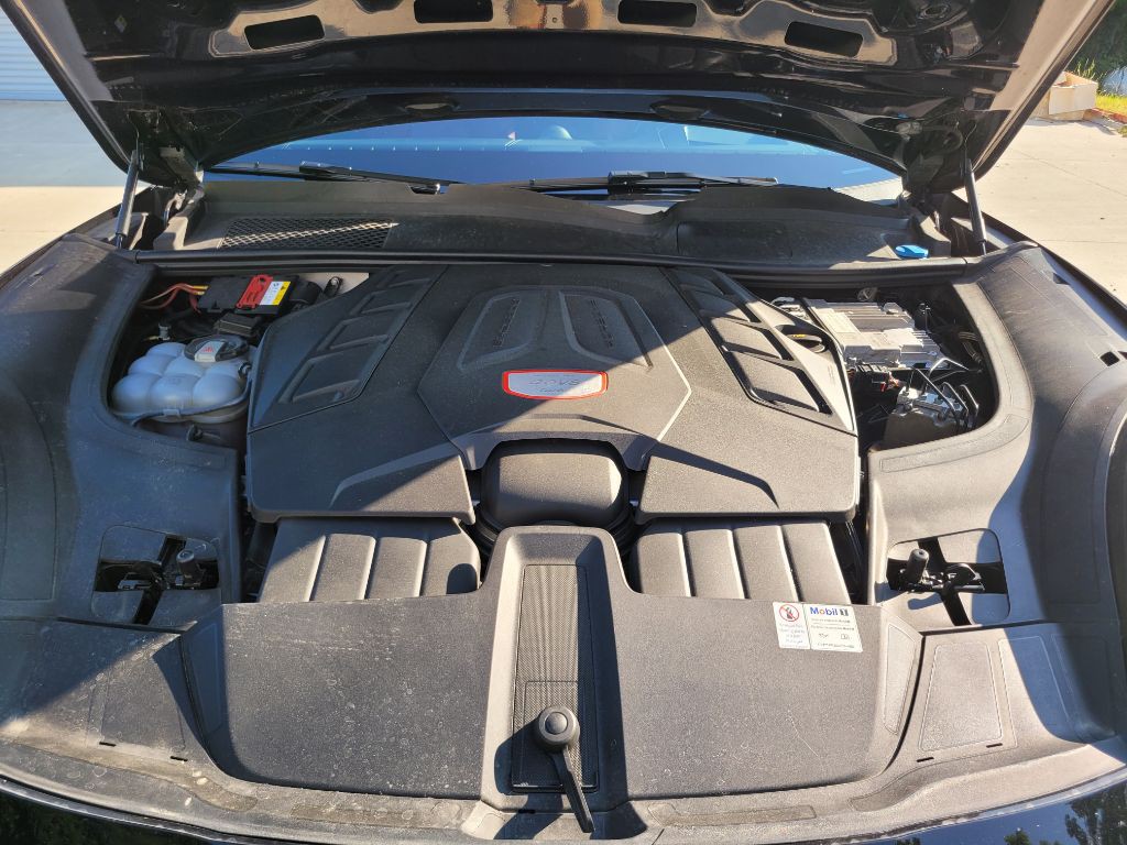 2019 Porsche Cayenne Image 48