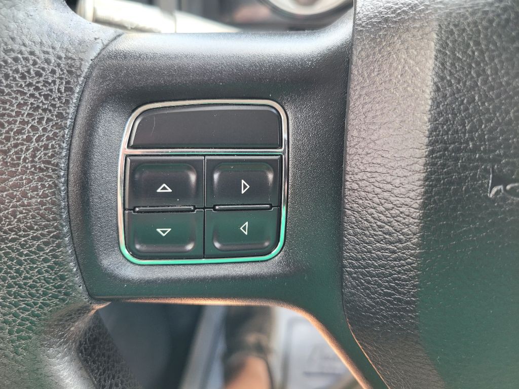 2016 RAM 2500 Image 27