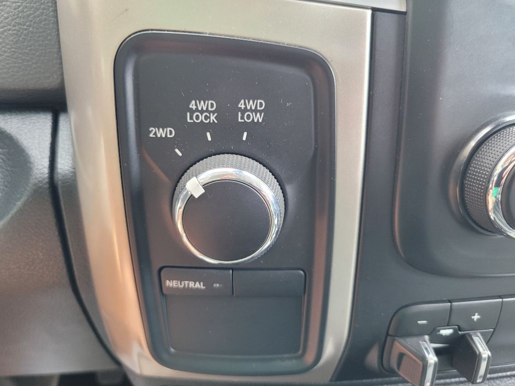 2016 RAM 2500 Image 33