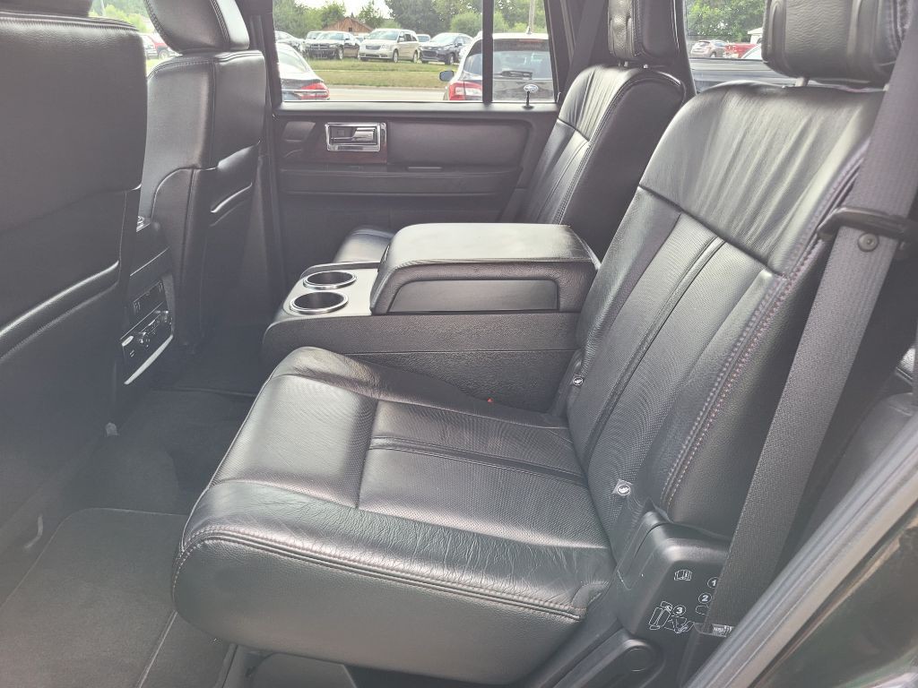2017 Lincoln Navigator Image 37