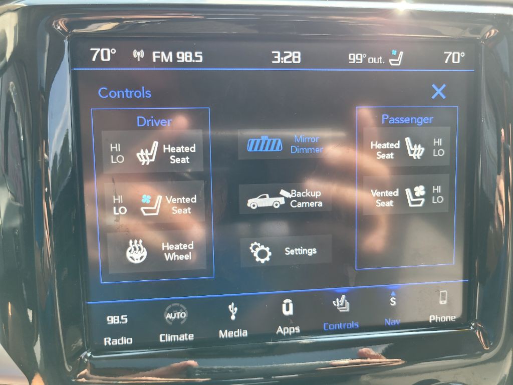 2018 RAM 1500 Image 41