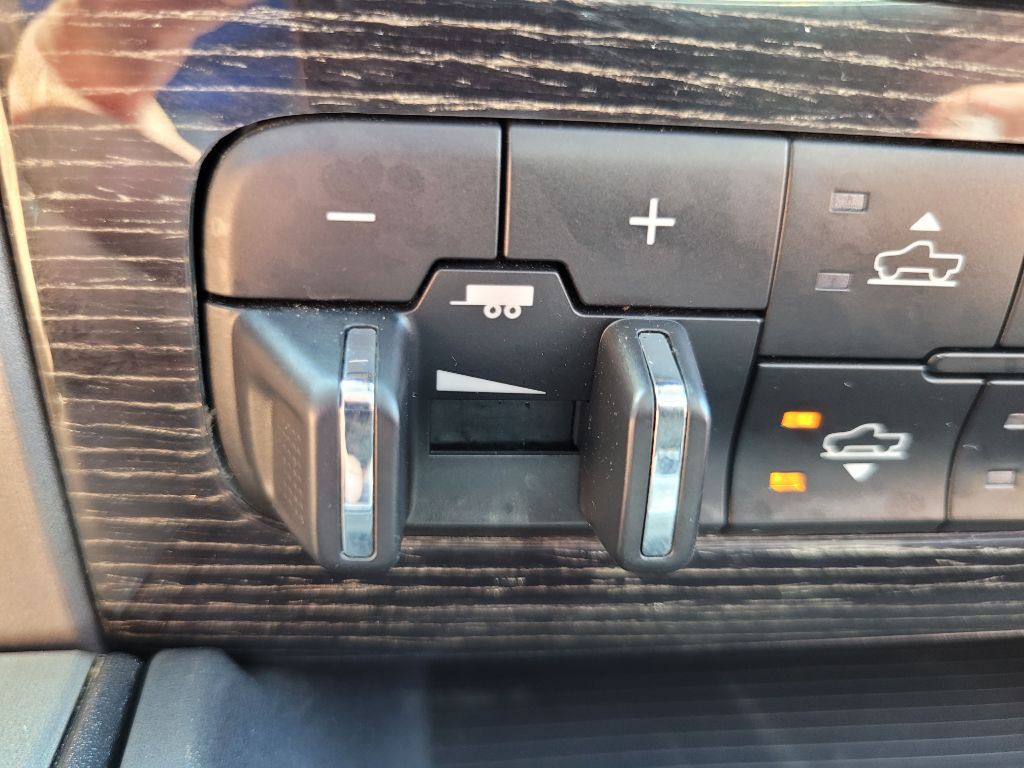 2018 RAM 1500 Image 43