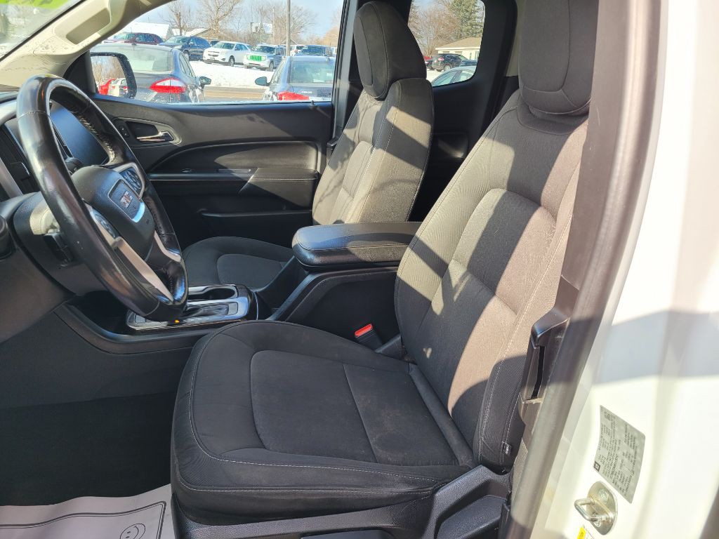 2017 GMC Canyon Image 21