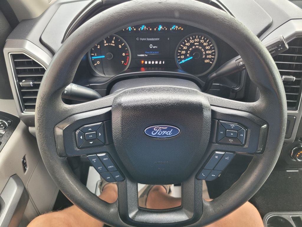 2017 Ford F-150 Image 25