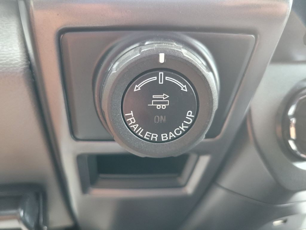 2017 Ford F-150 Image 34