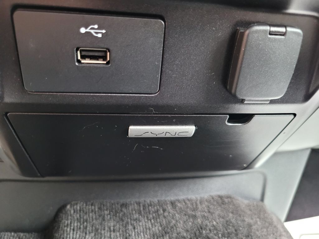 2017 Ford F-150 Image 36