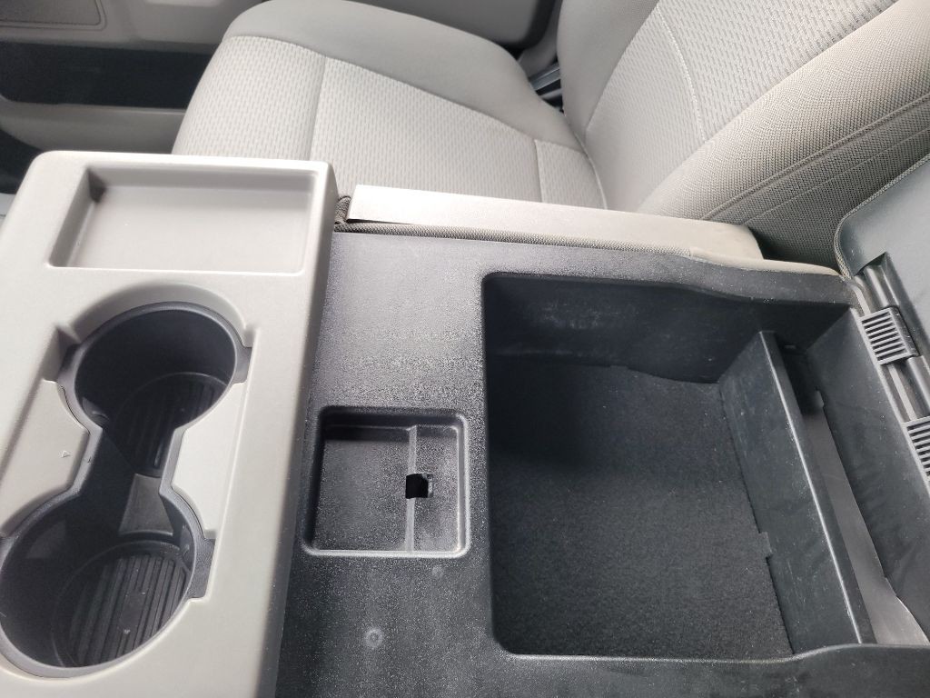 2017 Ford F-150 Image 38