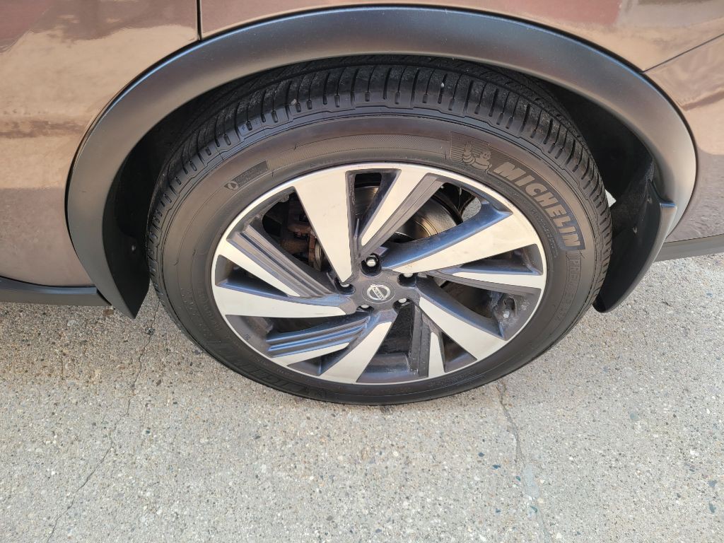2017 Nissan Murano Image 9