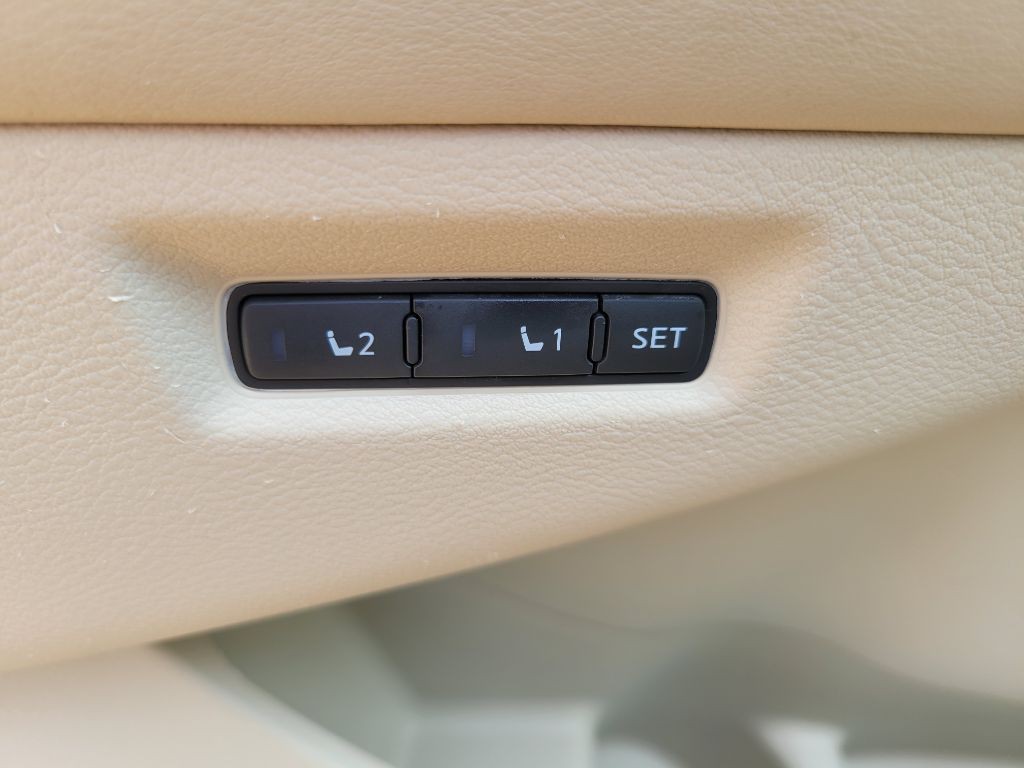 2017 Nissan Murano Image 17
