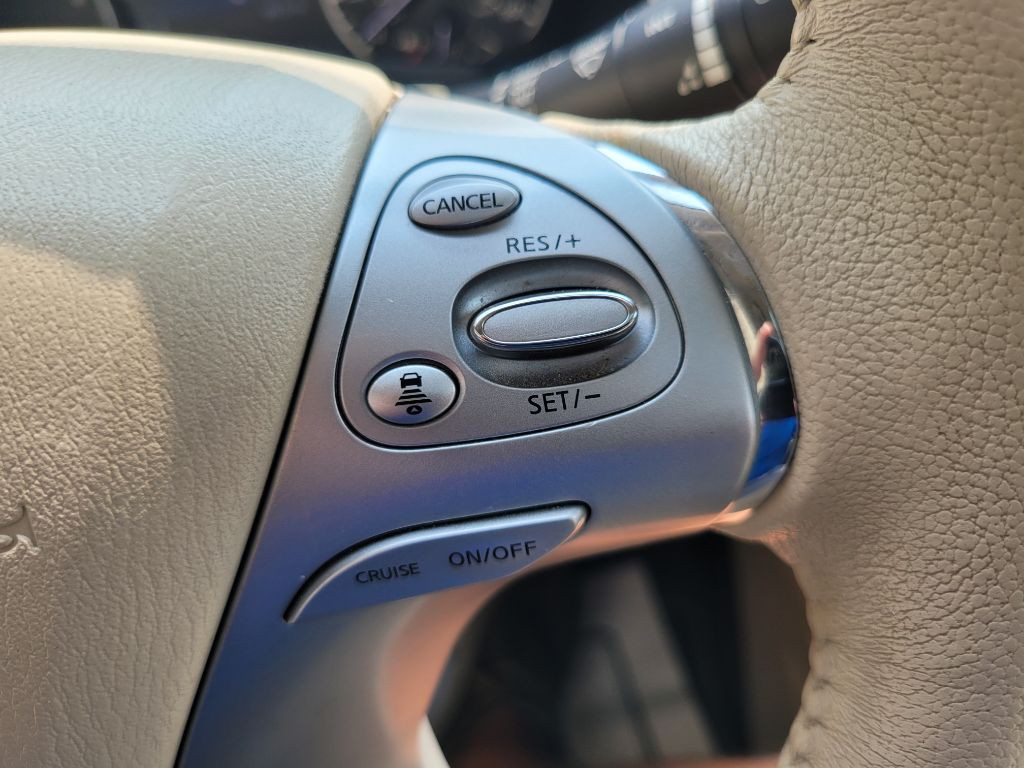 2017 Nissan Murano Image 24