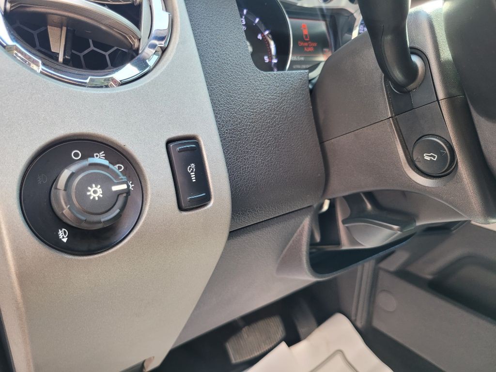 2016 Ford F-350 Image 29