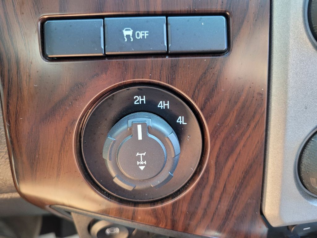 2016 Ford F-350 Image 39