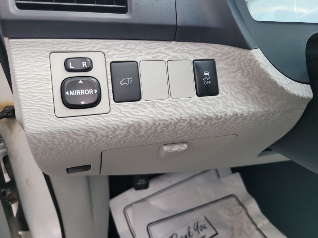 2011 Toyota Venza Image 20