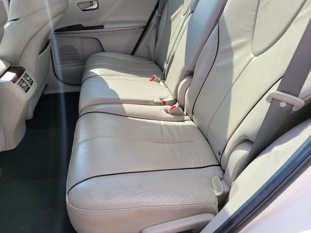 2011 Toyota Venza Image 41