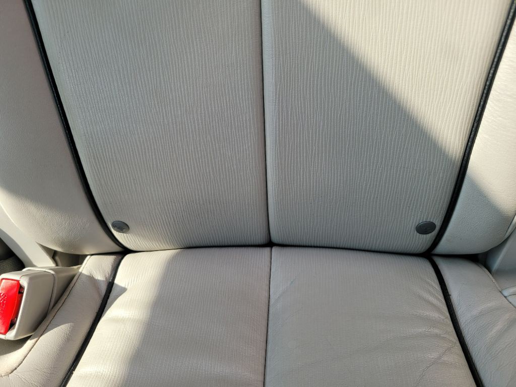 2011 Toyota Venza Image 42