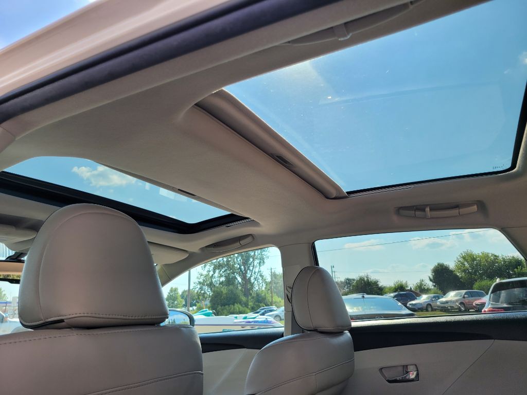 2011 Toyota Venza Image 43