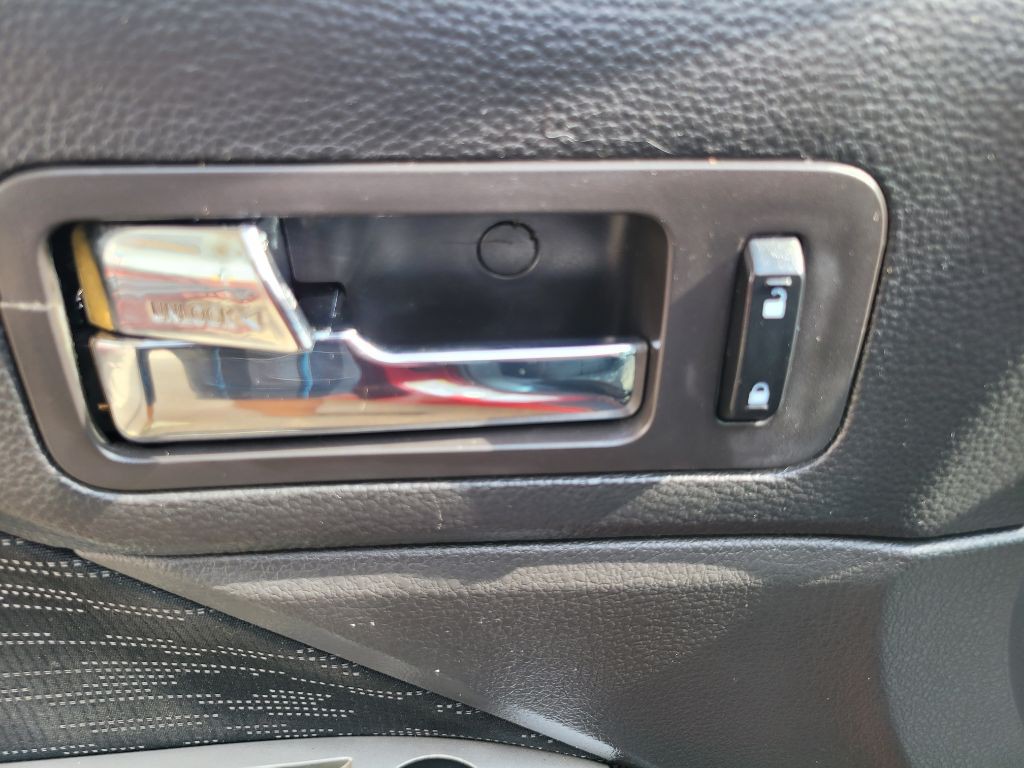 2012 Ford Fusion Image 16