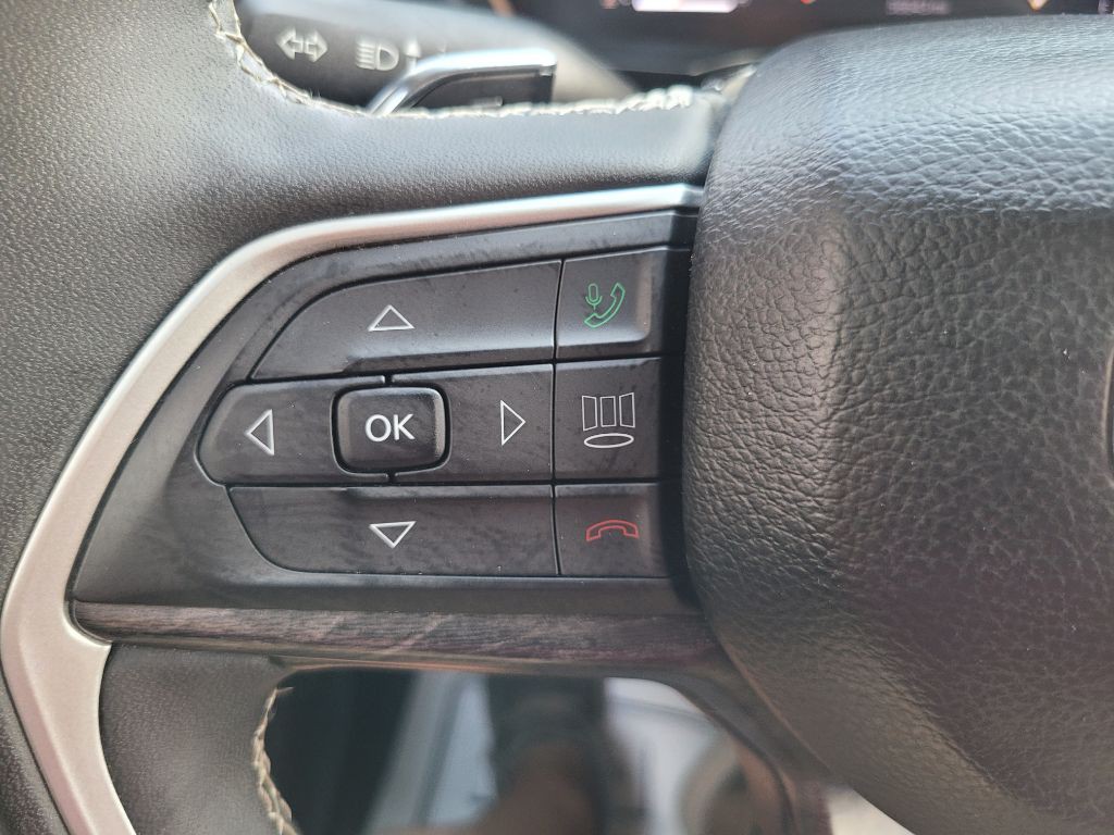 2023 Jeep Grand Cherokee Image 28