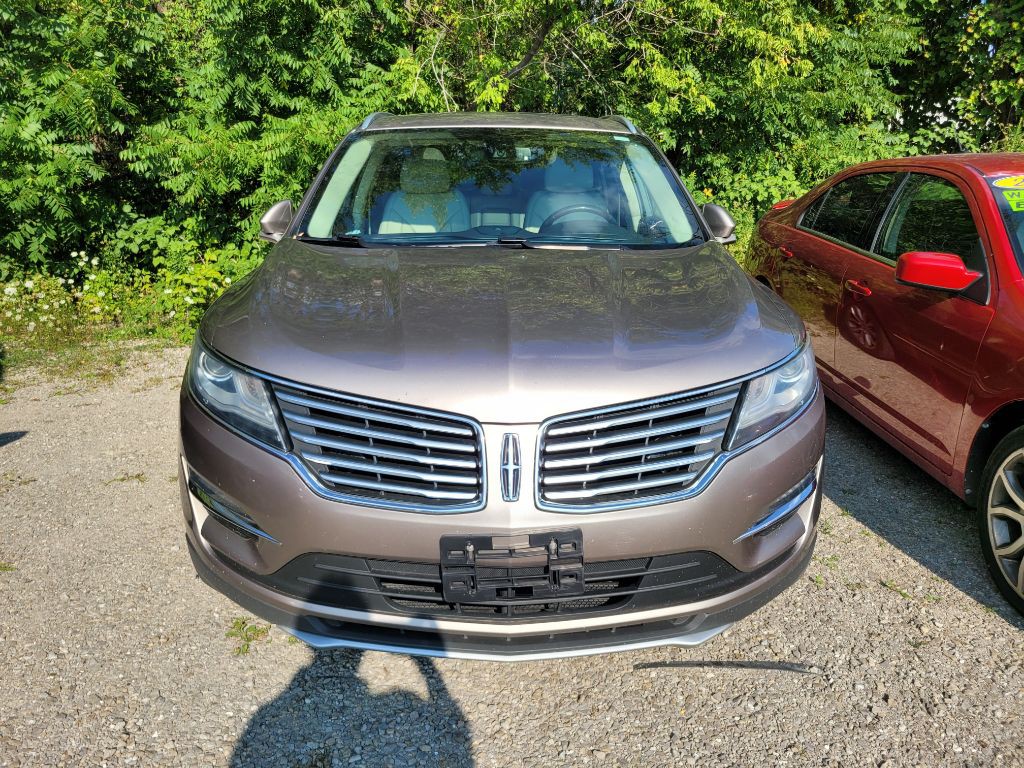 2018 Lincoln MKC Image 2