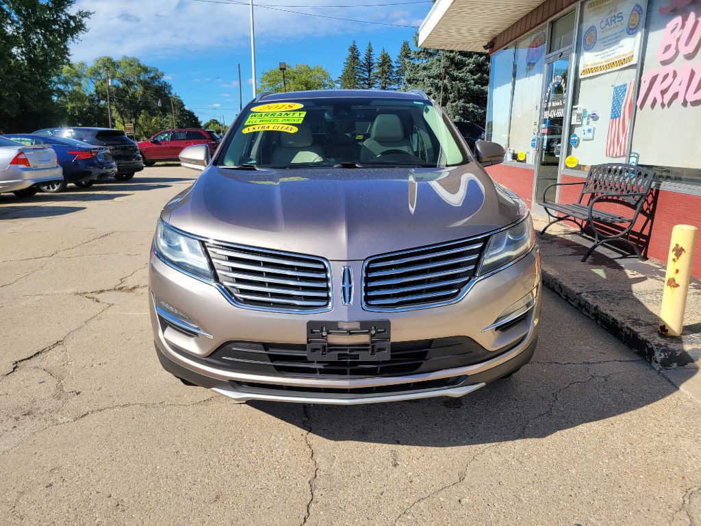 2018 Lincoln MKC Image 2