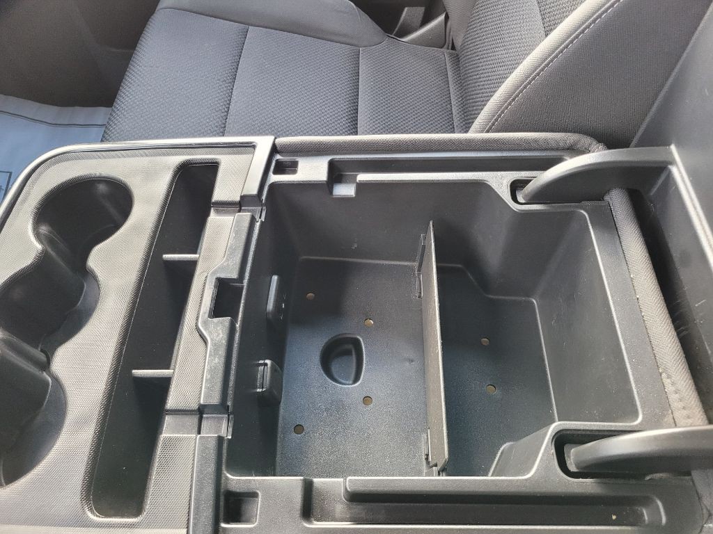 2018 Chevrolet Silverado 1500 Image 40