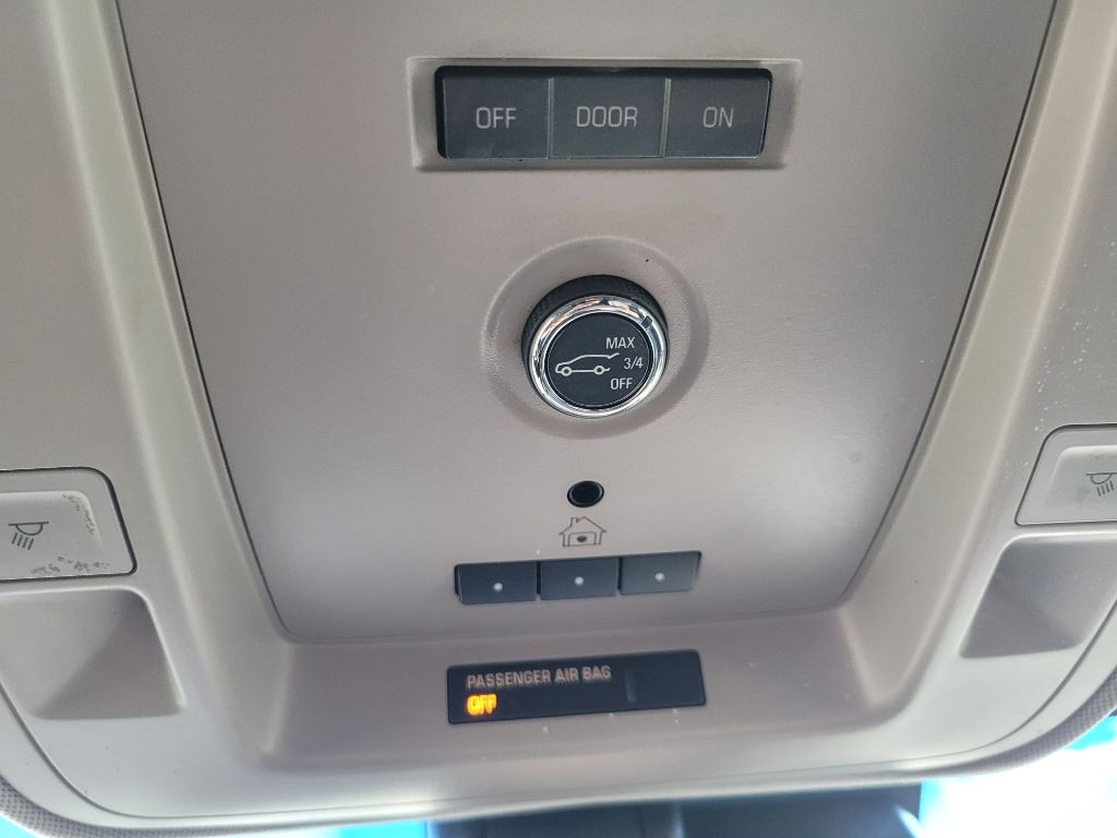 2017 Chevrolet Tahoe Image 37