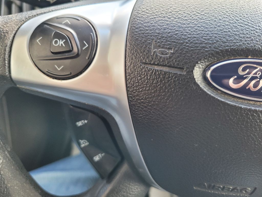 2014 Ford Focus Image 17