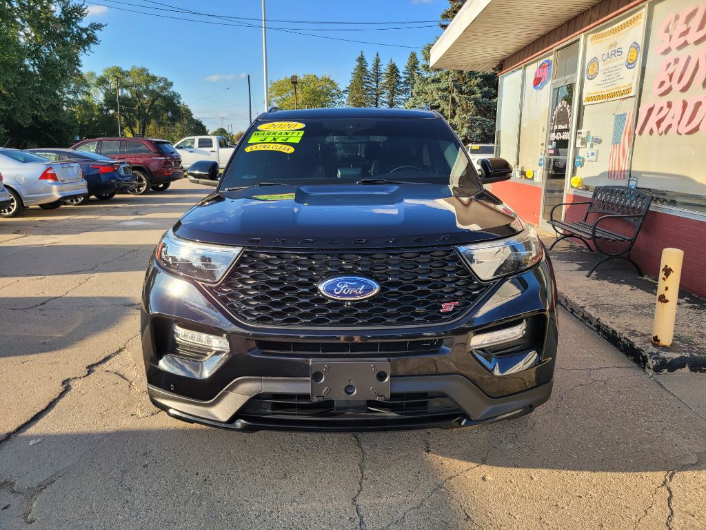 2020 Ford Explorer Image 2